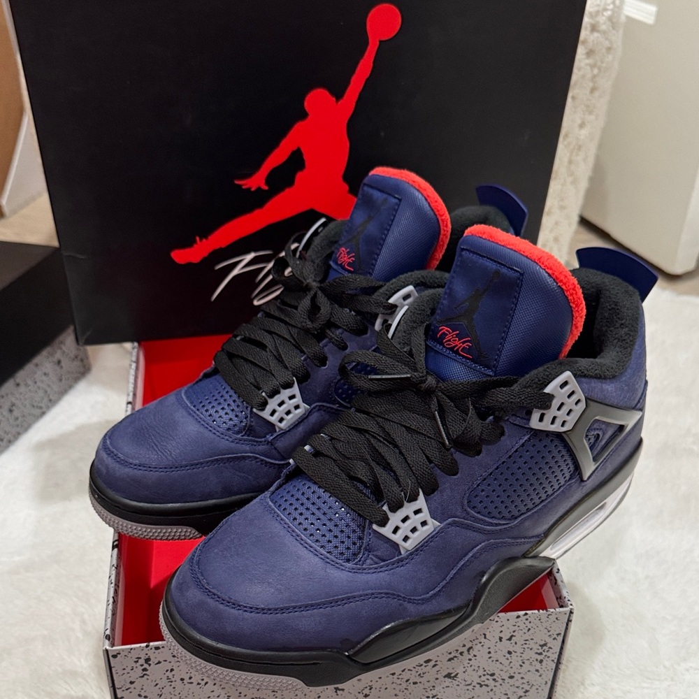 Air Jordan 4 Retro WNTR Men's Blue and Red Sneakers size 10